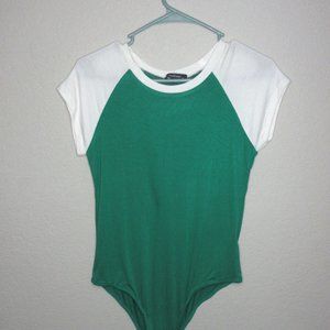 New! Ambiance Baseball Style Bodysuit Tee Size Medium Green/White